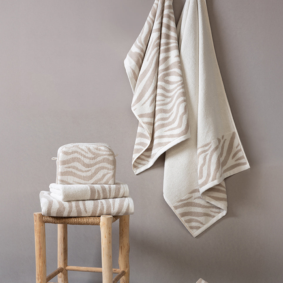 Frotē dvieļi ZEBRA SOFT – maigs safari stāsts ar neitrālu eleganci