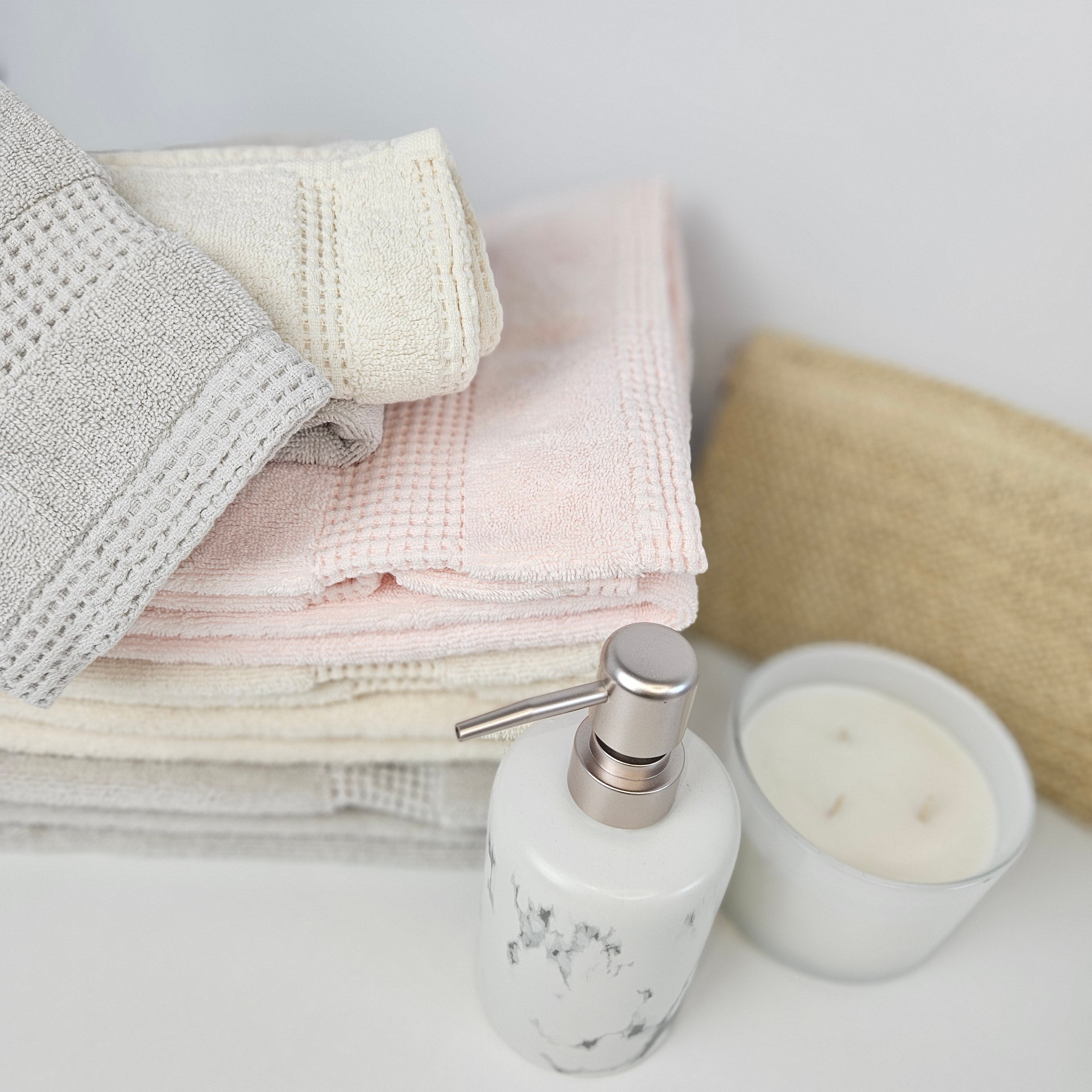 Frotē dvieļi BELMOND — mīkstums maigos toņos