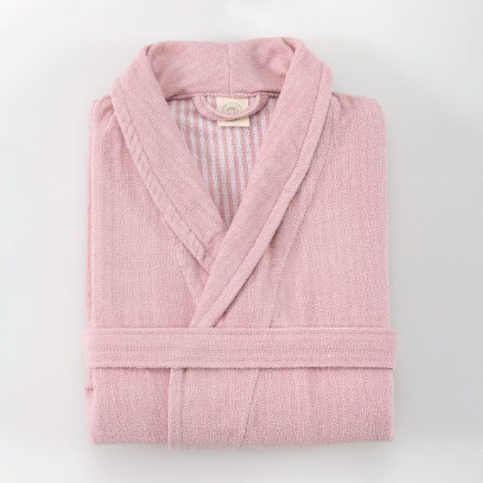 EFFICIENCE STRIPES – халат с характером и ритмом.