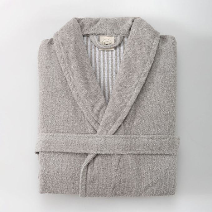 EFFICIENCE STRIPES – халат с характером и ритмом.