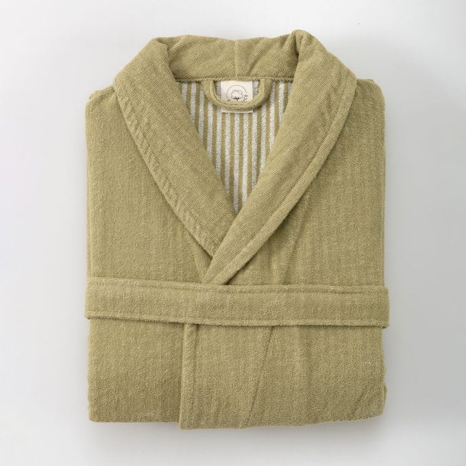 EFFICIENCE STRIPES – халат с характером и ритмом.