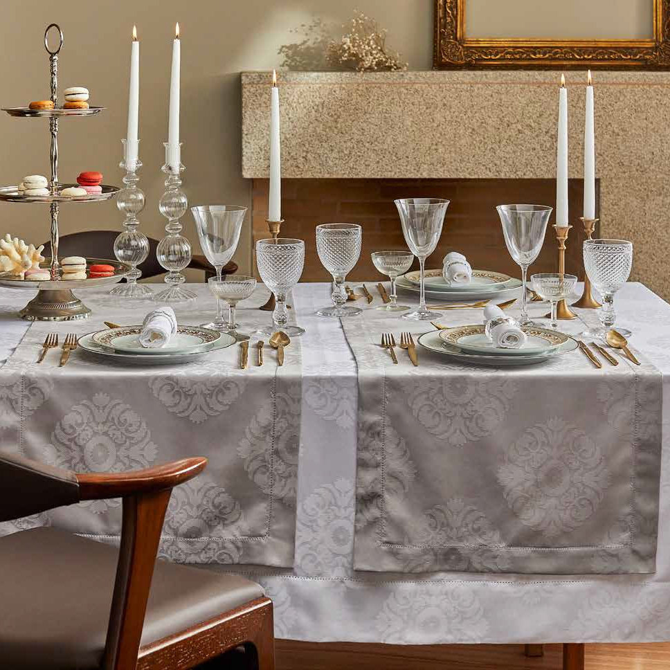 PALACE – žakarda galda tekstils ar aristokrātisku mieru