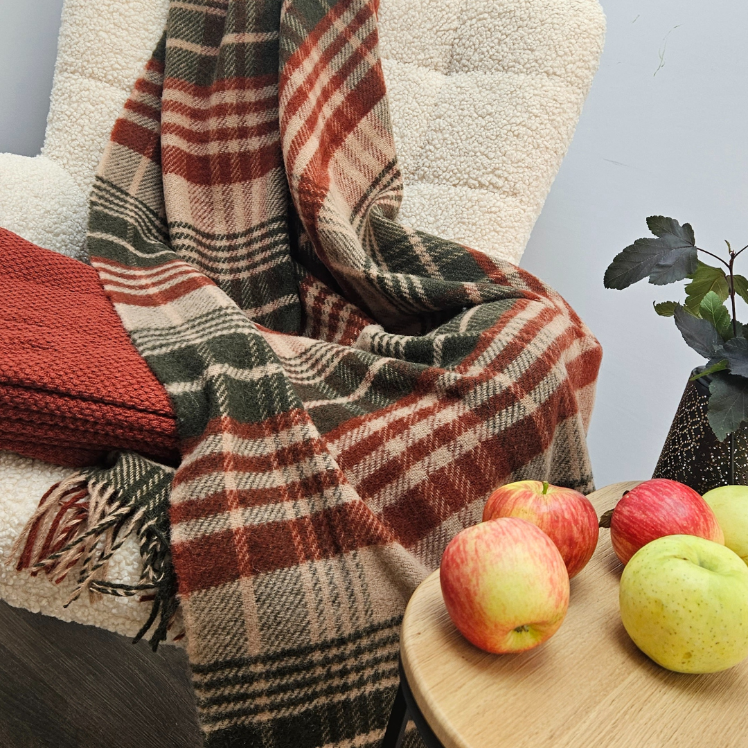 Vilnas pledi TIROL rūtainās, svītrainās