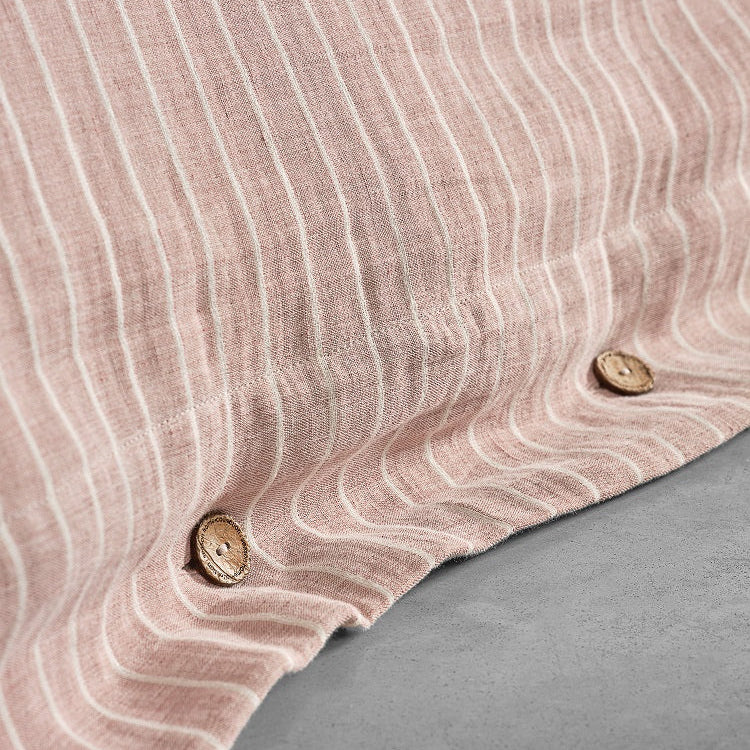 AVENUE – постельное белье с текстурой льна и деталями из бамбука.