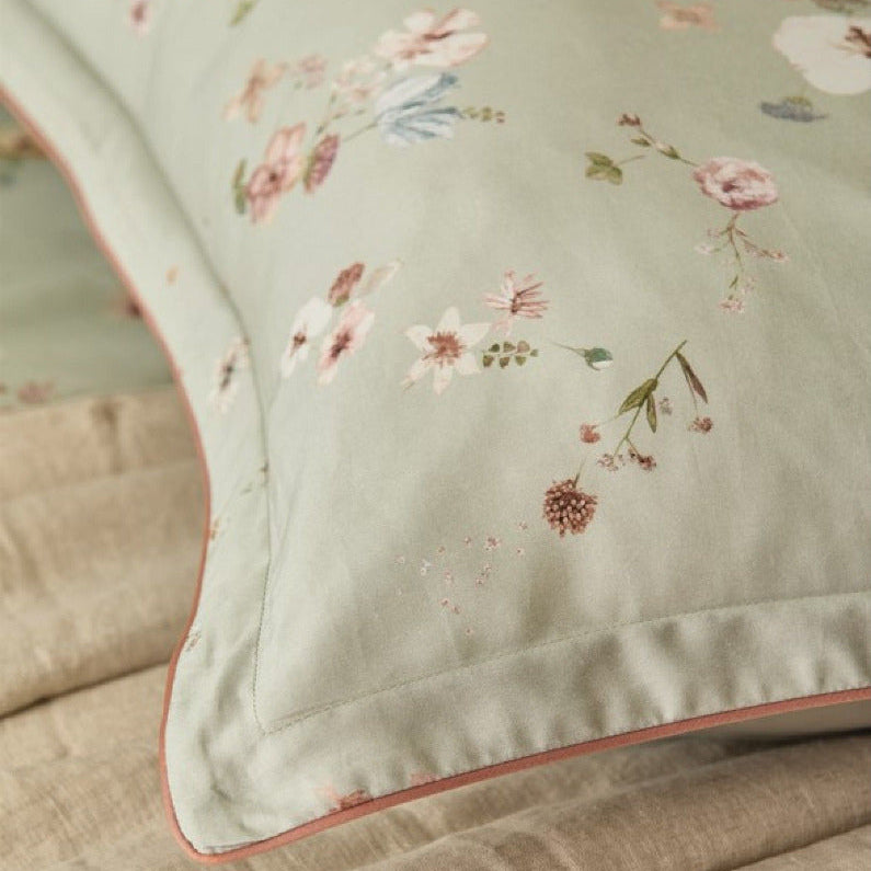 Satīna gultas veļa BRISE olive ar printu