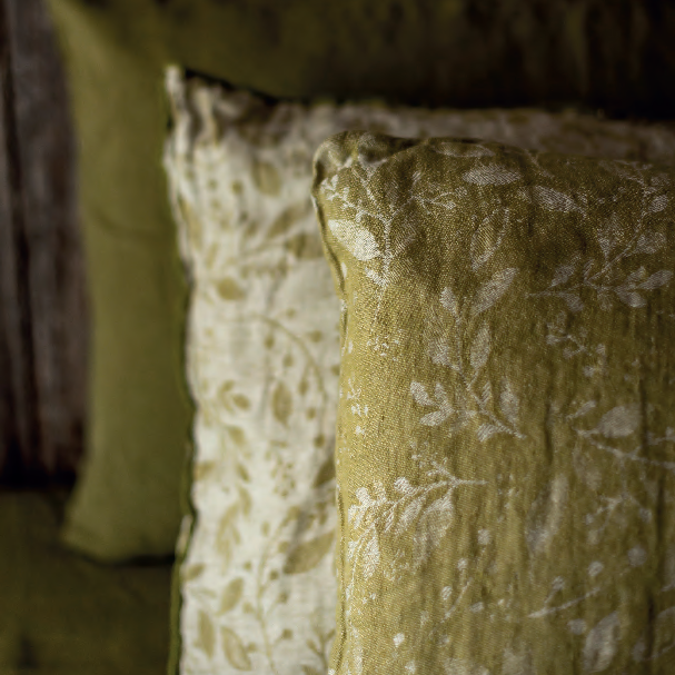 EVERGREEN – постельное белье из натурального льна, отличающееся естественной элегантностью.