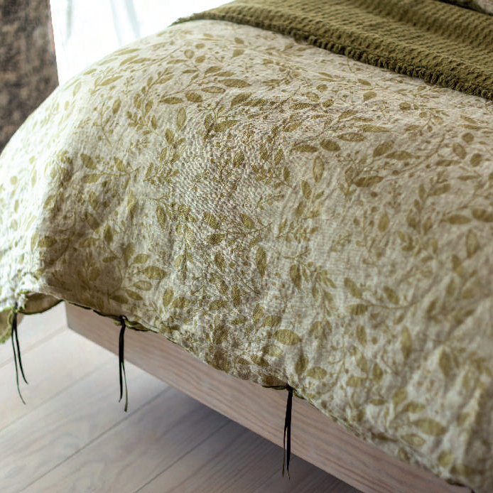 EVERGREEN – постельное белье из натурального льна, отличающееся естественной элегантностью.