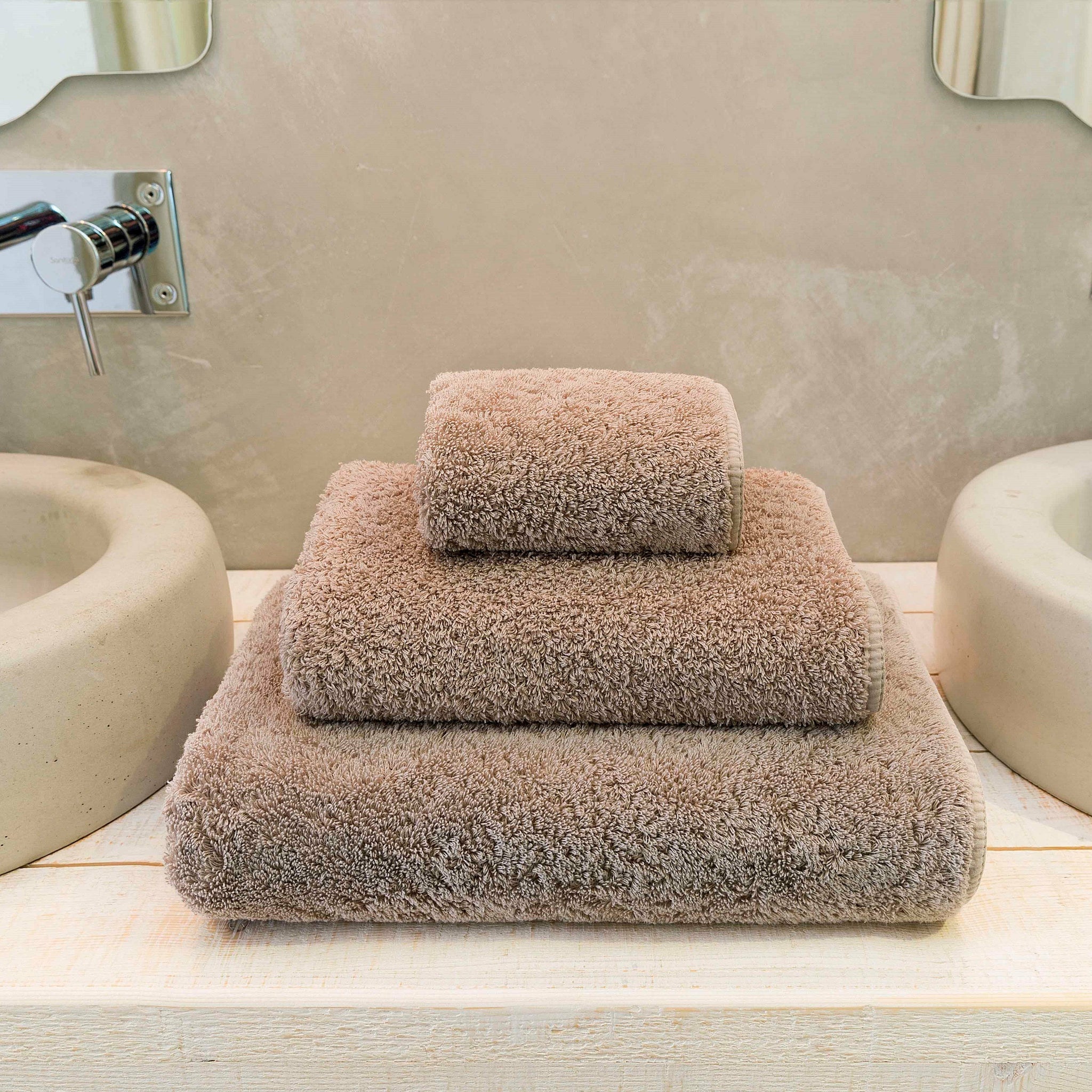 Long Double Loop – luksusa frotē dvielis ar nepārspējamu apjomu