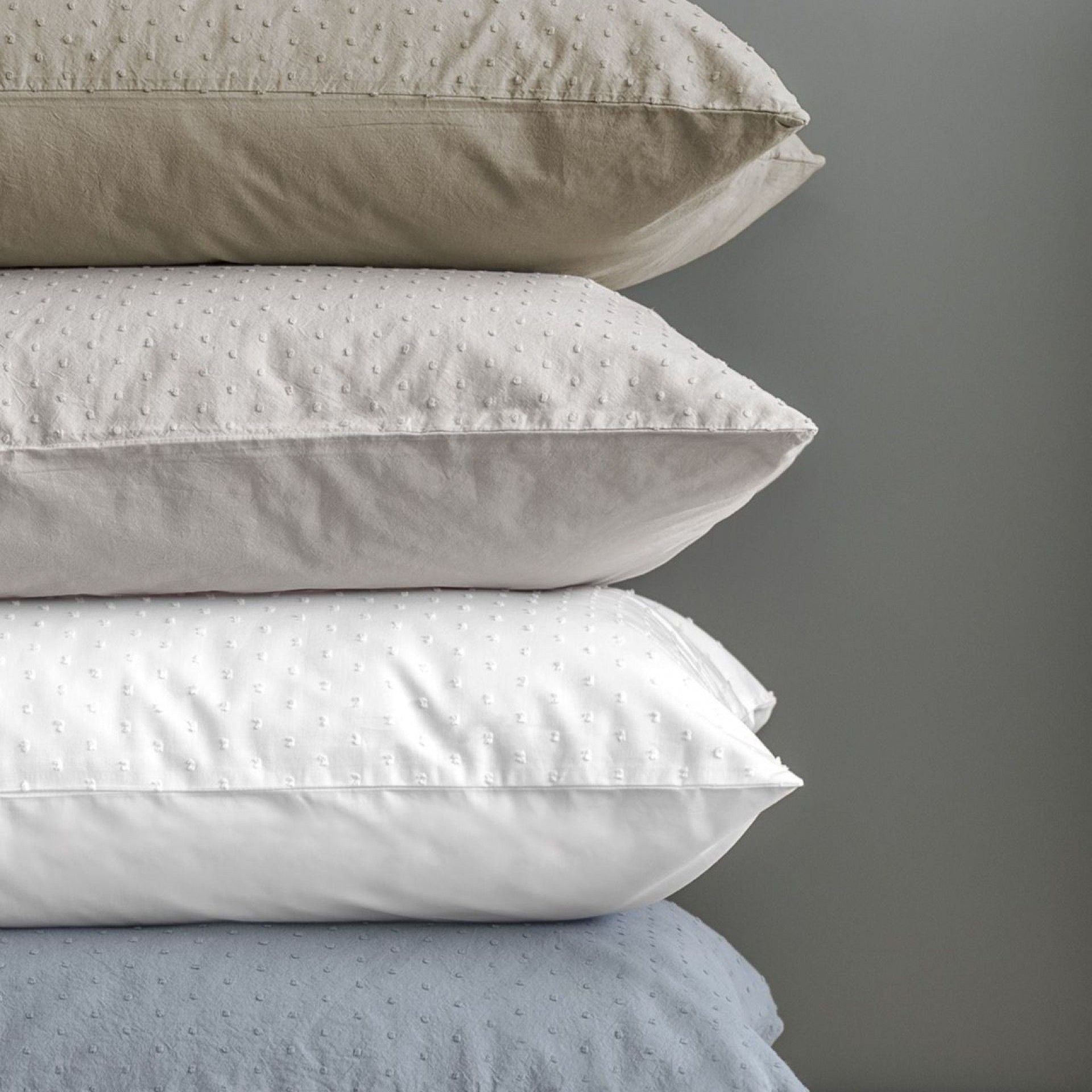 Gultas veļa COMPORTA no 100% kokvilnas