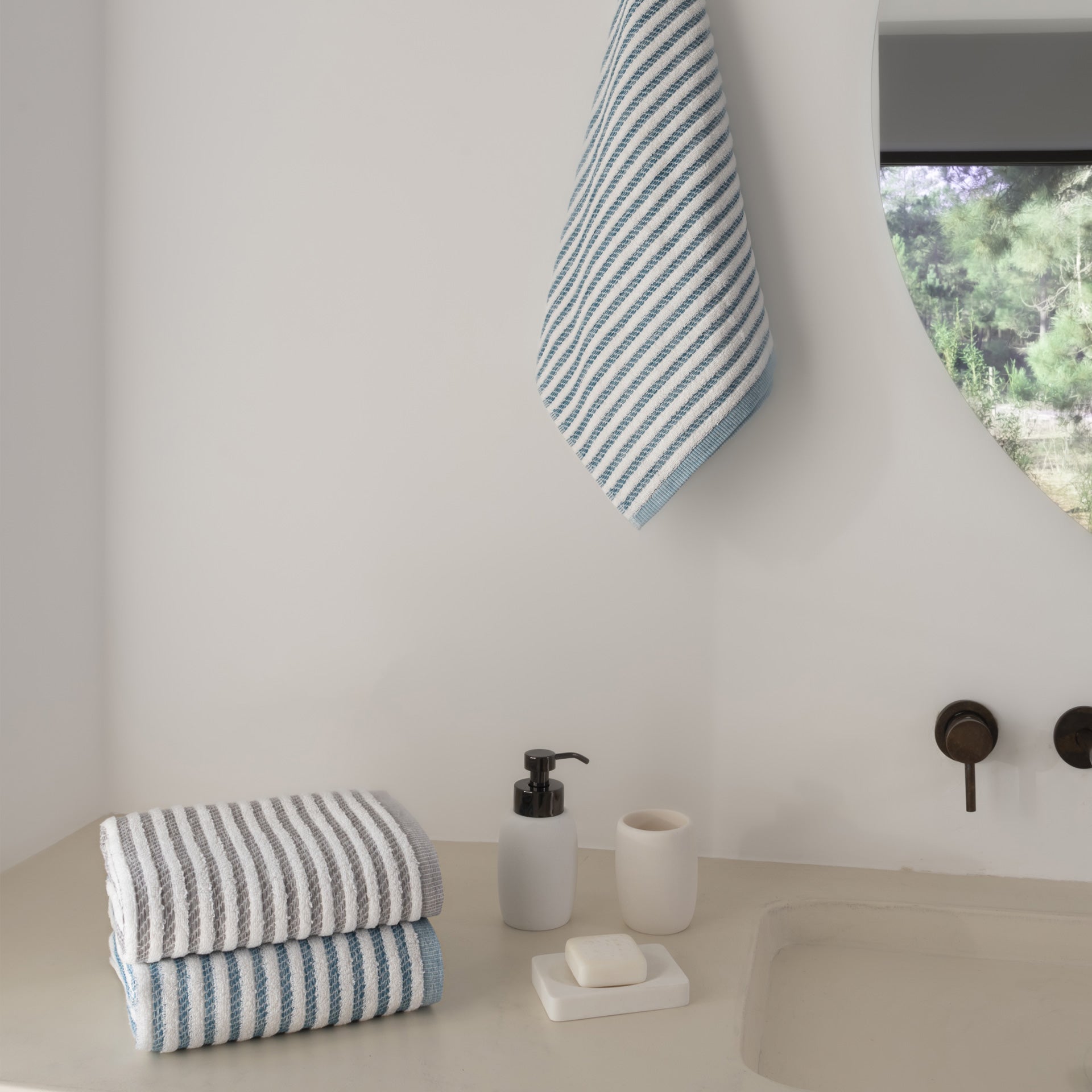 Frotē dvieļu komplekts NEW YORK 30x50+50x100+70x140