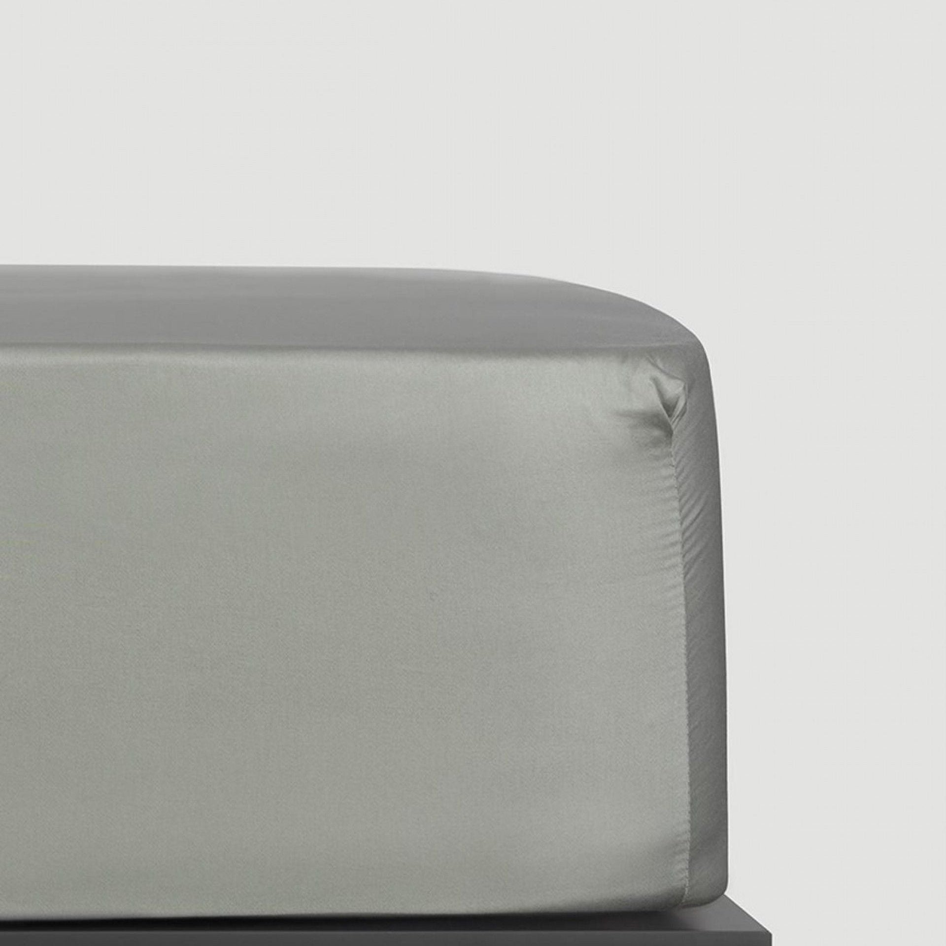 Satīna palagi ar gumiju 100% garo šķiedru kokvilnas satīns 300TC