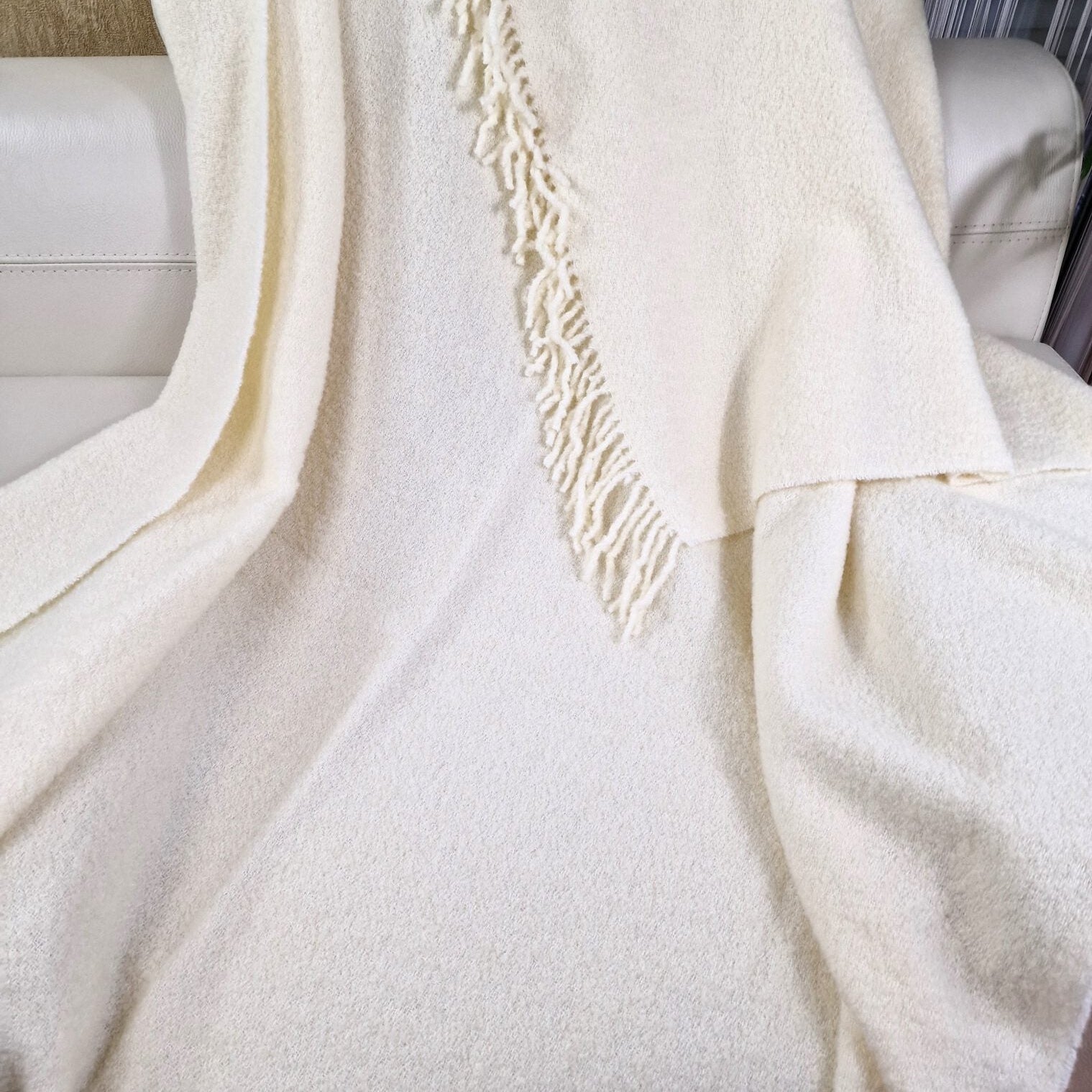 VENICE BUKLE vilnas pledi 140x200 7 krasas