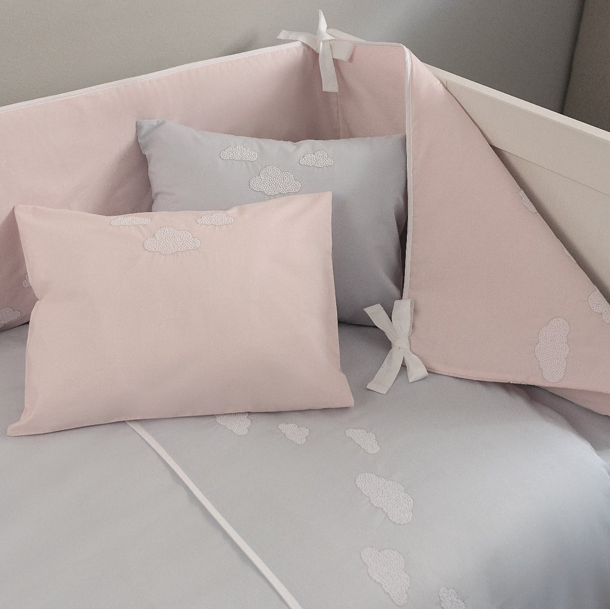 CUDDLE CLOUD – мягкое и безопасное детское постельное белье