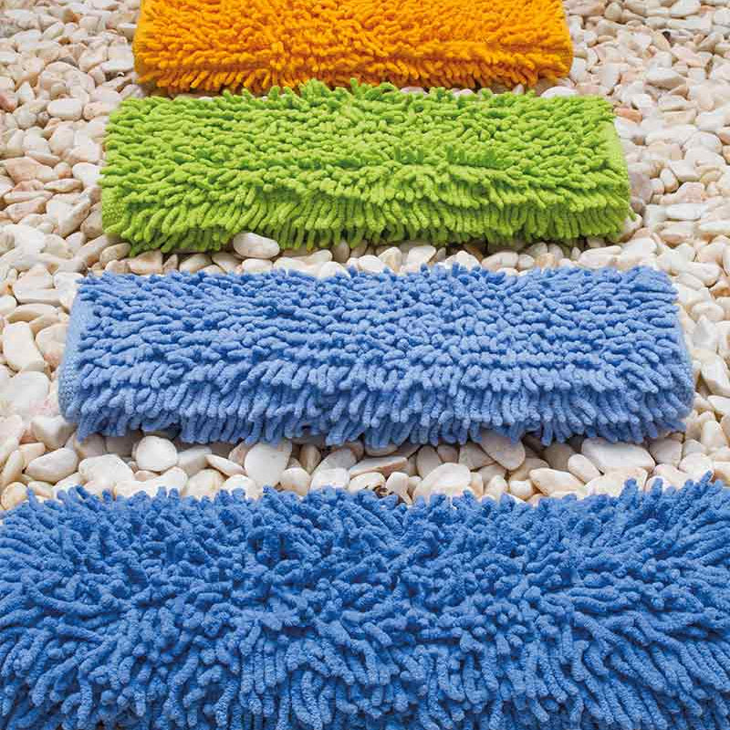 Chenille vannas paklāji – tekstūras maigums zem kājām