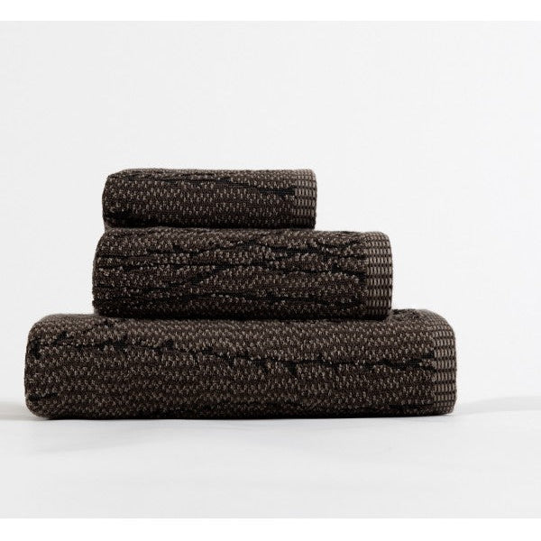 Frotē dvieļi OSAKA – brutāla estētika ar komforta kodu