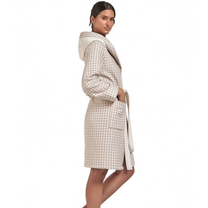 Халат и кимоно в стиле ГУСИНАЯ ЛАПКА – классический узор в современном текстильном исполнении.